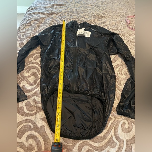 COPY - Santic Cycling Jacket – Size S | Lightweight, Full Zipper, Reflective De… - Picture 11 of 16